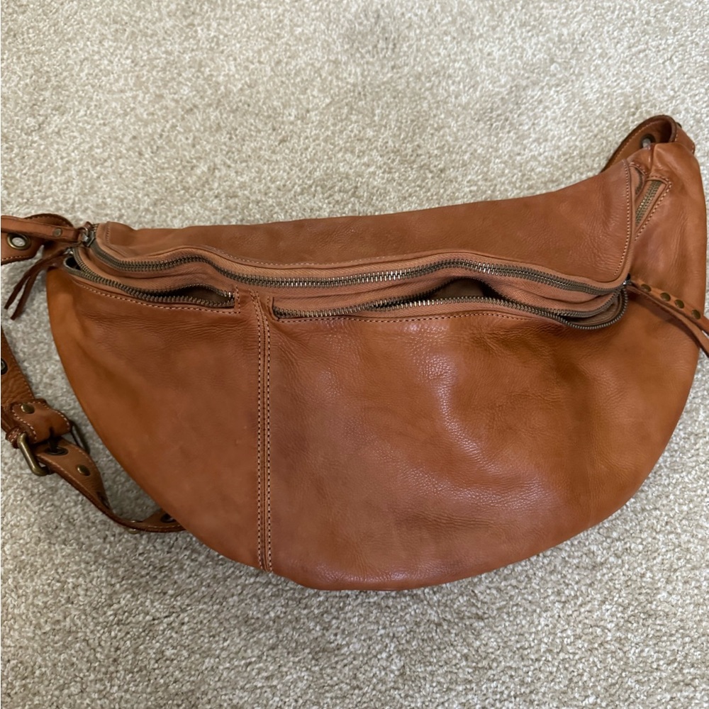 Bolsa Nova Bella Sling Bag by Free People